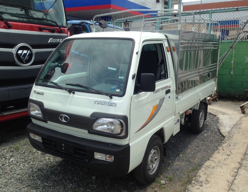 Xe tải THACO TOWNER 800 tải trong từ 750kg đến 950kg