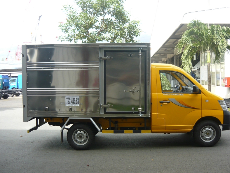 TPHCM XE THACO TOWNER VAN 5S 5 CHỖ 750KG MỚI NHẤT